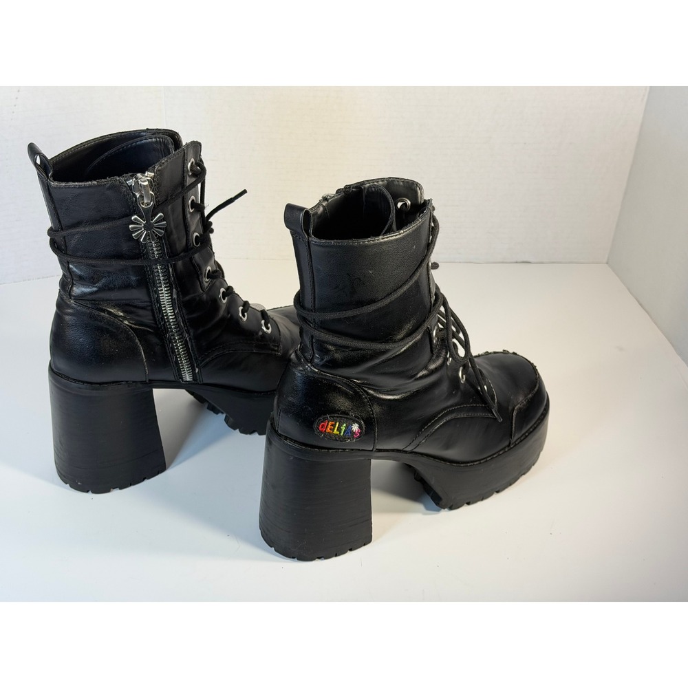 Delias Black Platform Combat Boots Chunky Block Heel Lug Sole Womens 9 DEL19-013